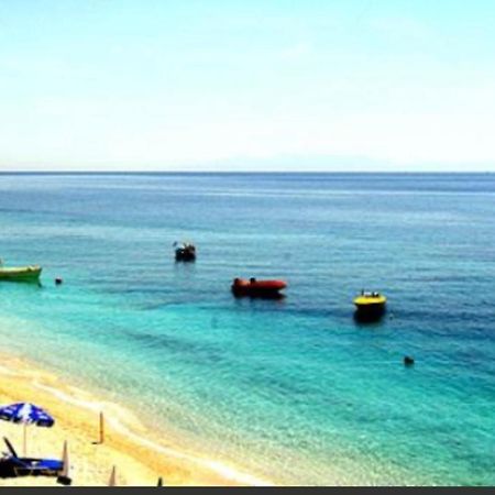 Holiday Home Shengjin Bagian luar foto